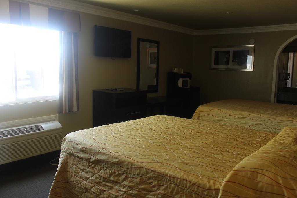 El Rancho Inn Hawthorne Phòng bức ảnh
